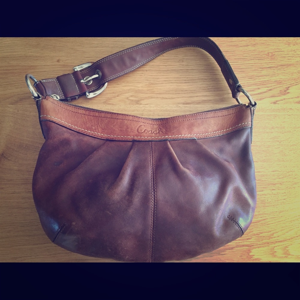 🌵 Coach Leather Purse